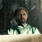 W imię... - galeria zdjęć - filmweb