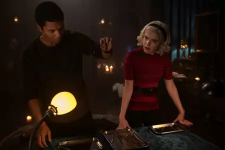 Chilling Adventures of Sabrina - galeria zdjęć - filmweb