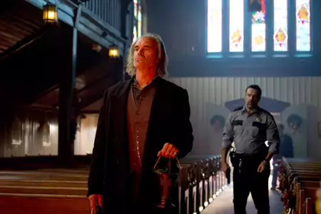 Revival - galeria zdjęć - filmweb