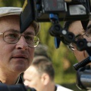 Closer to the Moon - galeria zdjęć - filmweb