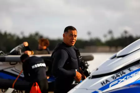 Rescue: HI-Surf - galeria zdjęć - filmweb
