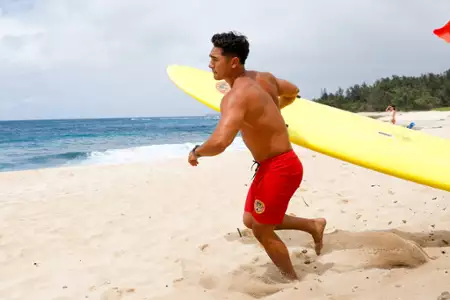 Rescue: HI-Surf - galeria zdjęć - filmweb