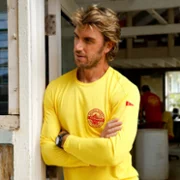 Rescue: HI-Surf - galeria zdjęć - filmweb