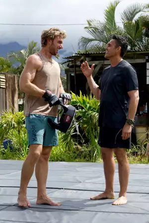 Rescue: HI-Surf - galeria zdjęć - filmweb
