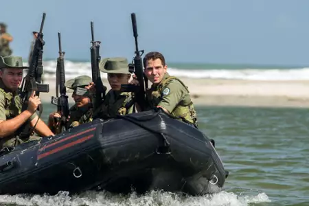 Narcos - galeria zdjęć - filmweb