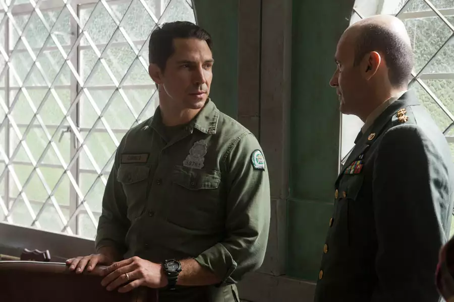 Narcos - galeria zdjęć - filmweb