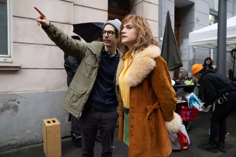 Dziewczyna z Kolonii - galeria zdjęć - filmweb