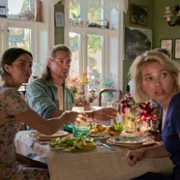 Tajemnicza kobieta - galeria zdjęć - filmweb