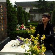 Three Unmarried Mothers - galeria zdjęć - filmweb