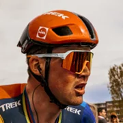 Chasing Cobbles: Mads Pedersen - galeria zdjęć - filmweb