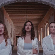 Glorious Summer - galeria zdjęć - filmweb