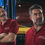 Tires - galeria zdjęć - filmweb