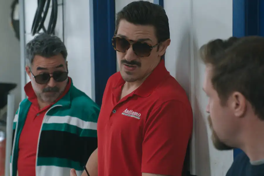 Oponiarze - galeria zdjęć - filmweb
