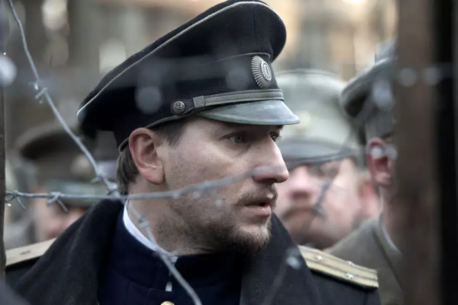 Udar słoneczny - galeria zdjęć - filmweb