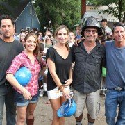 Extreme Makeover: Home Edition - galeria zdjęć - filmweb