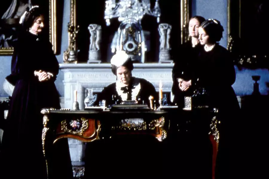 Jej wysokość Pani Brown - galeria zdjęć - filmweb