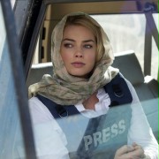 Whiskey Tango Foxtrot - galeria zdjęć - filmweb