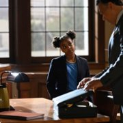 Bluff City Law - galeria zdjęć - filmweb