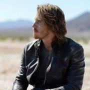 Nieznajomy z Mojave - galeria zdjęć - filmweb