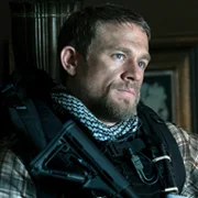 Potr&oacute;jna granica - galeria zdjęć - filmweb