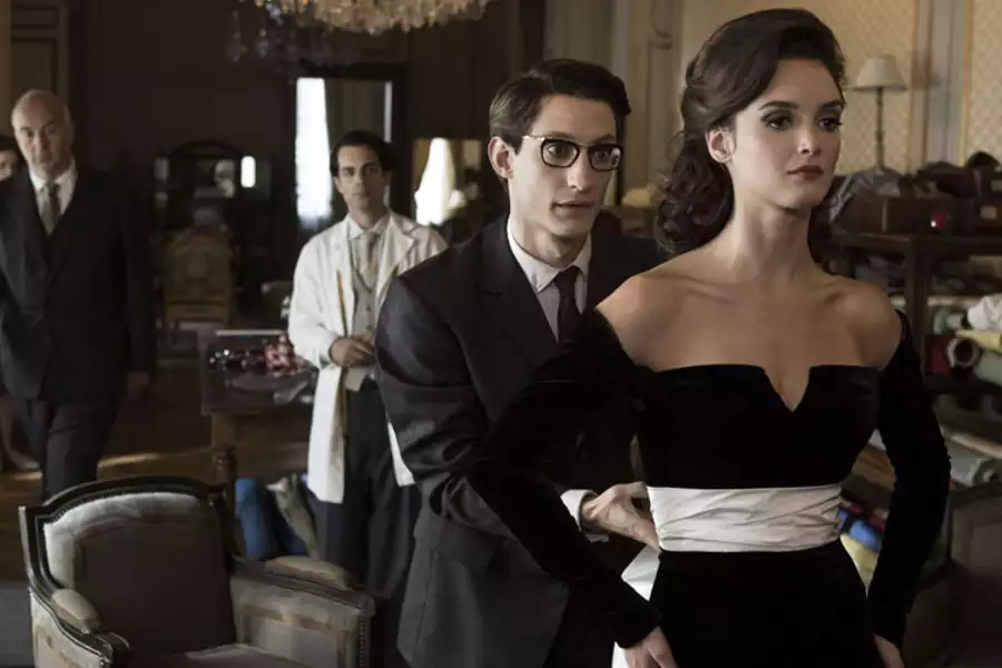 Yves Saint Laurent - galeria zdjęć - filmweb