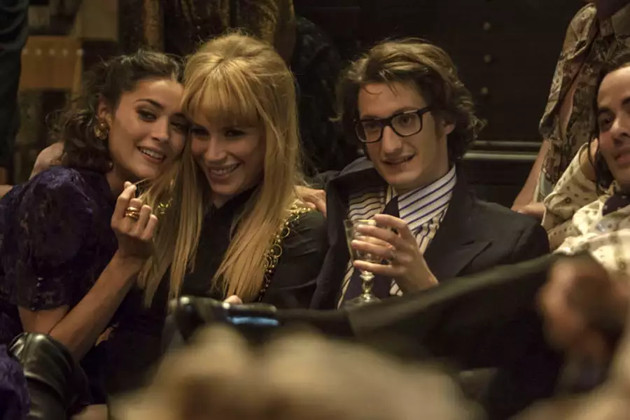 Yves Saint Laurent - galeria zdjęć - filmweb