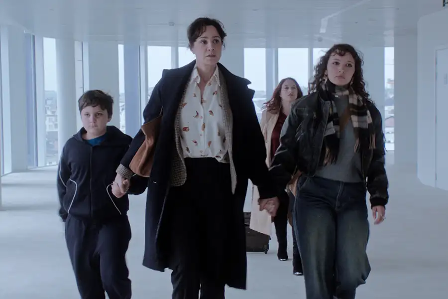 Wierzymy ci - galeria zdjęć - filmweb