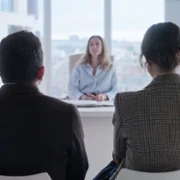 Wierzymy ci - galeria zdjęć - filmweb