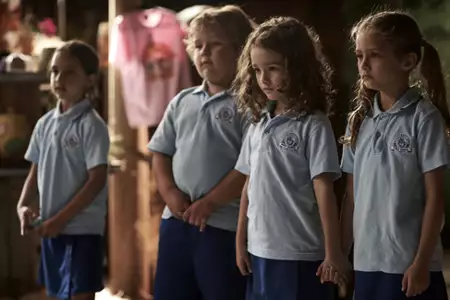 Małe potworki - galeria zdjęć - filmweb