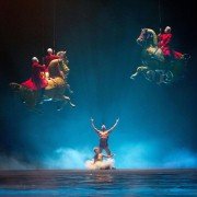 Cirque du Soleil: Worlds Away - galeria zdjęć - filmweb