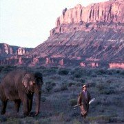 Larger Than Life - galeria zdjęć - filmweb