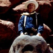 Larger Than Life - galeria zdjęć - filmweb