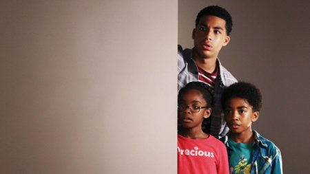 Sezon 2 Odcinek 7 Charlie przejmuje dowodzenie