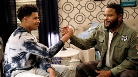 Sezon 6 Odcinek 12 Tata szef