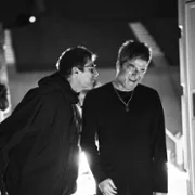 Oasis: Don't Look Back in Anger - galeria zdjęć - filmweb