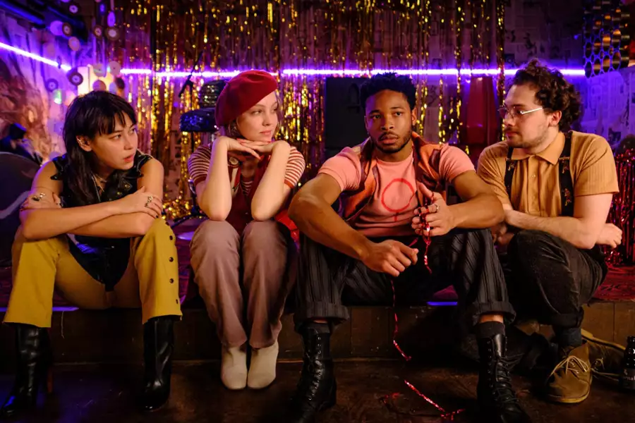 Uzależnieni od miłości - galeria zdjęć - filmweb