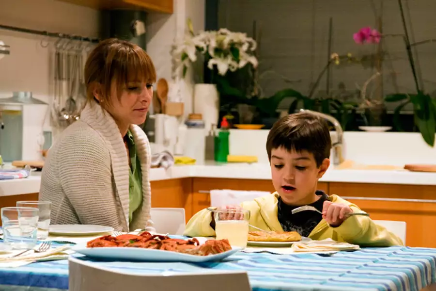 18 spotkań przy stole - galeria zdjęć - filmweb