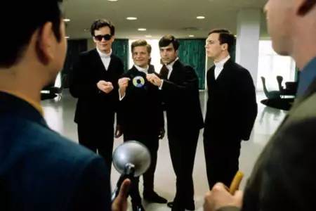 Szaleństwa młodości - galeria zdjęć - filmweb