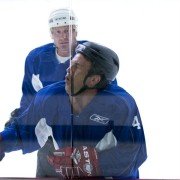 Go On - galeria zdjęć - filmweb