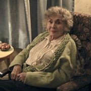 Help - galeria zdjęć - filmweb