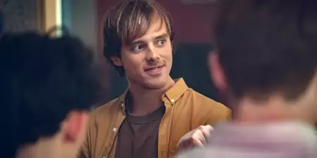 Heartstopper - galeria zdjęć - filmweb