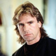 MacGyver - galeria zdjęć - filmweb