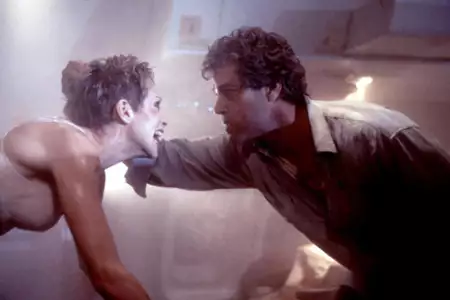 Turbulencja - galeria zdjęć - filmweb