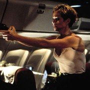 Turbulencja - galeria zdjęć - filmweb