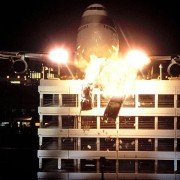 Turbulence - galeria zdjęć - filmweb