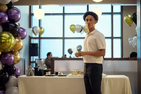 Niestabilny - galeria zdjęć - filmweb
