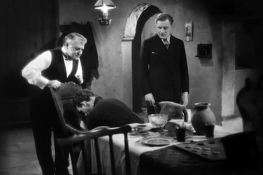 Człowiek z wyspy - galeria zdjęć - filmweb