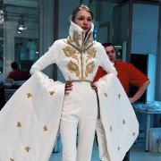 McQueen - galeria zdjęć - filmweb