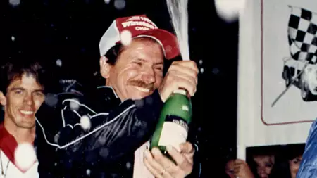 Earnhardt - galeria zdjęć - filmweb