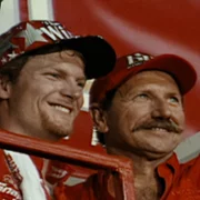 Earnhardt - galeria zdjęć - filmweb
